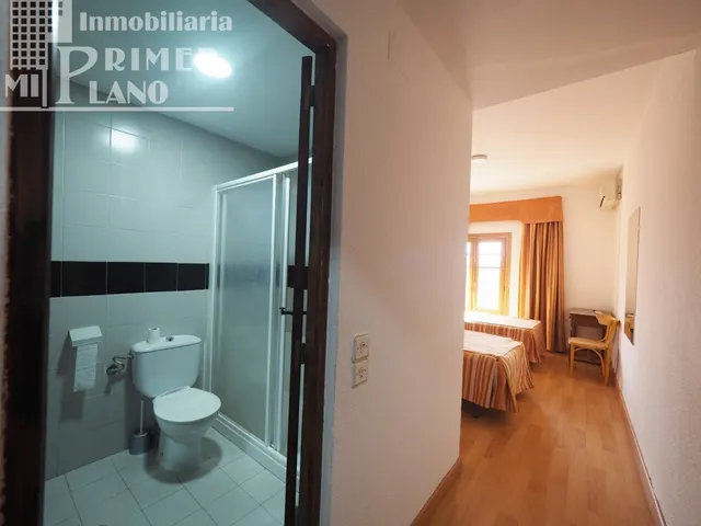 COMPLEJO HOSTELERO EN VENTA, EN LA SOLANA — 25