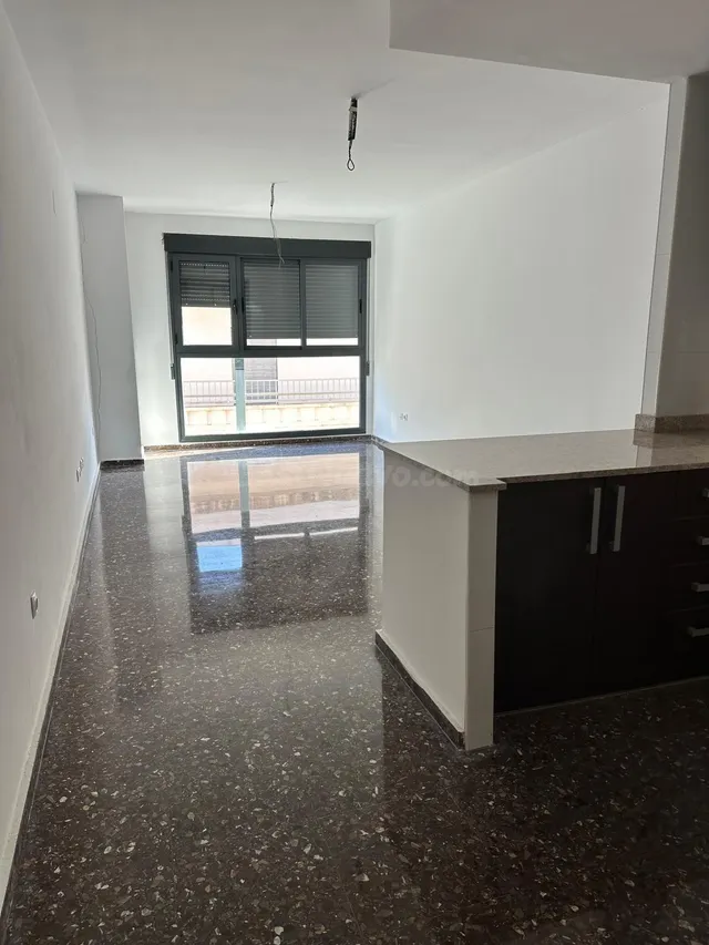 VIVIENDAS A ESTRENAR EN CASINOS — 3