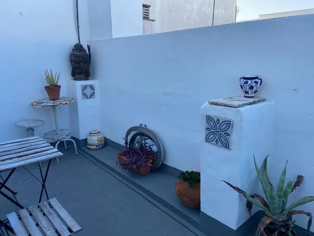 Se vende atico en cadiz , zona alameda — 24