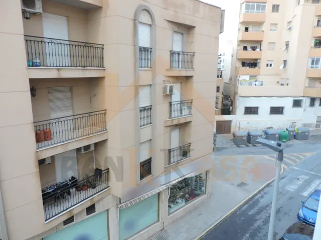 SE VENDE PISO EN EJIDO FRENTE A LA PLAZA MAYOR DE EL EJIDO — 5