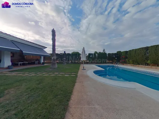 ESTUPENDO Y AMPLIO CHALET EN ALDEA QUINTANA - foto 3