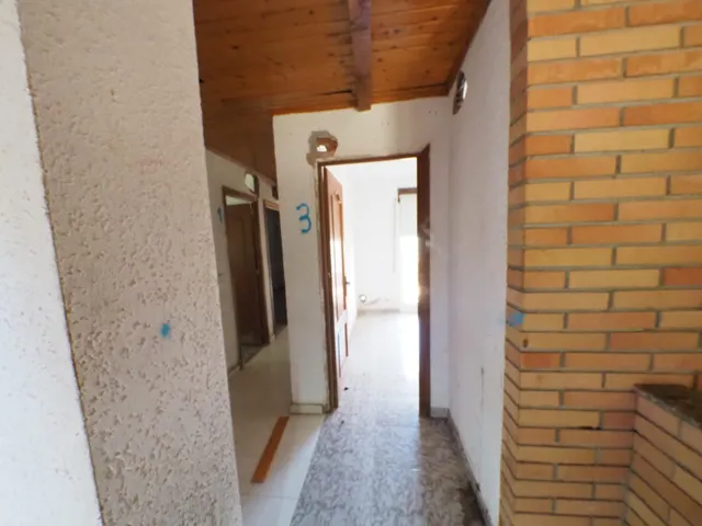 Se vende casa en Mediona, urbanización sant elies — 18