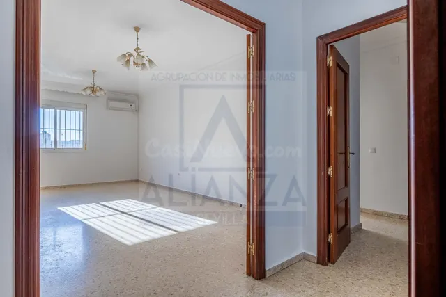 Venta de piso en Camas (Sevilla) - foto 3