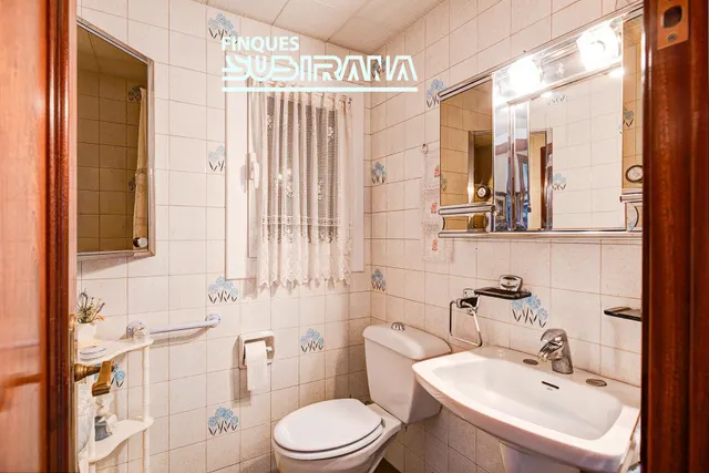 Pis en venda a Igualada - poble sec — 11