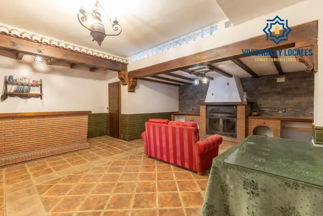 Casa adosada con terraza, vistas a Granada y Sierra Nevada, garaje y sótano — 43
