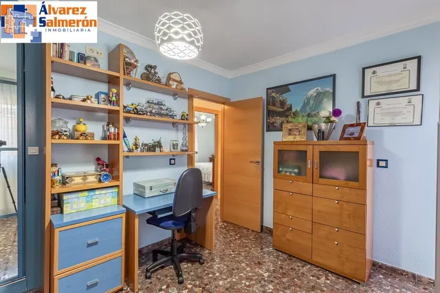 Fantástica casa en bola de oro — 26