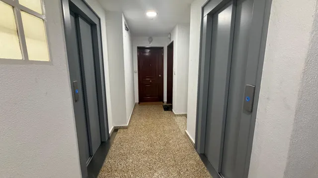 ¡¡¡¡gran oportunidad!!!! se vende piso en la zona universitaria con ascensor — 49
