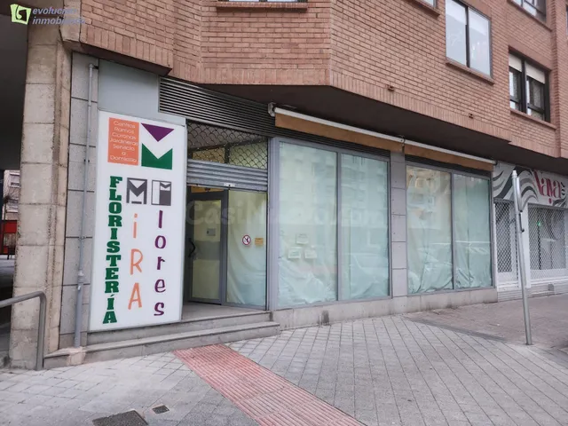 LOCAL COMERCIAL - ACONDICIONADO PARA FLORISTERÍA - ZONA SUR 