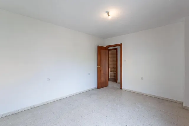 GRAN PISO EN CARRETERA DE MÁLAGA — 24