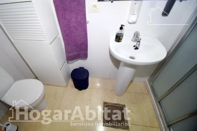 MAGNIFICA CASA CON TERRAZA Y LOCAL COMERCIAL EN EL CENTRO — 43