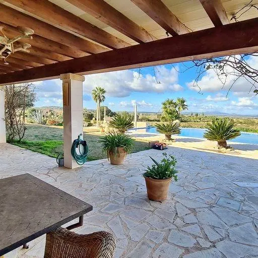 Chalet con piscina cerca de Felanitx - foto 2