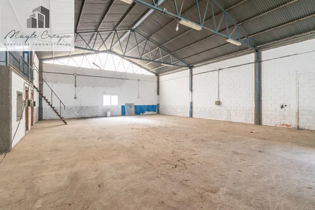 NAVE INDUSTRIAL DE 240M2 EN JUN-GRANADA — 3