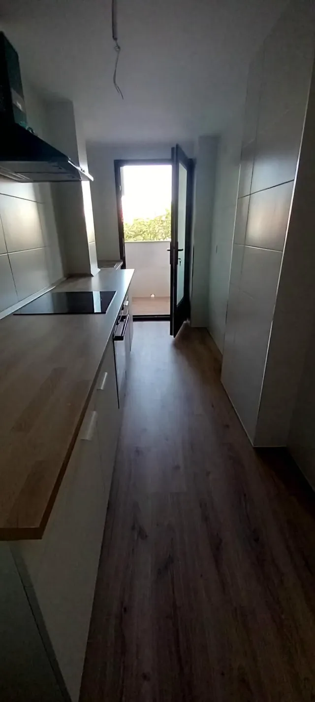 Oportunidad en Edificio Nuevo: Moderno y Acogedor — 12