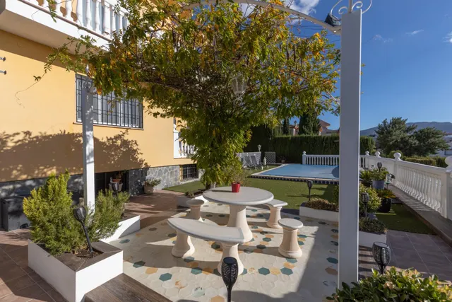 ¡MAGNIFICO CHALET INDEPENDIENTE CON CALIDADES ESPECTACULARES Y PISCINA PRIVADA EN GOJAR! — 47