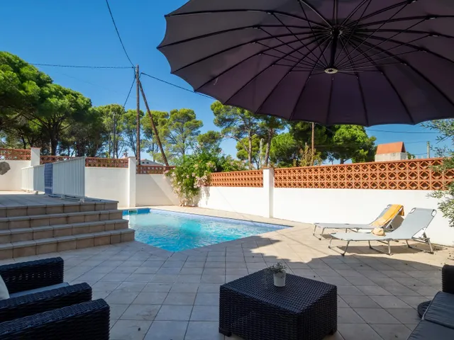 Casa en muy buen estado con piscina privada en la zona de Puig Sec — 30