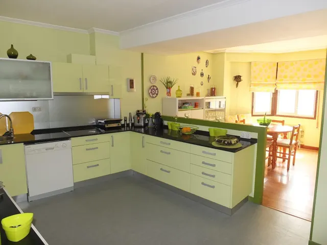 Se vende piso de 180 m2 en la plaza lazurtegui — 9
