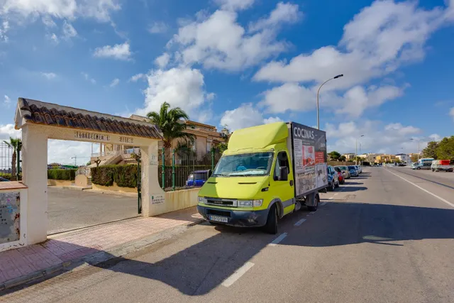 Bungalow planta alta de 3 dormitorios con piscina y plaza de garaje comunitaria. — 26