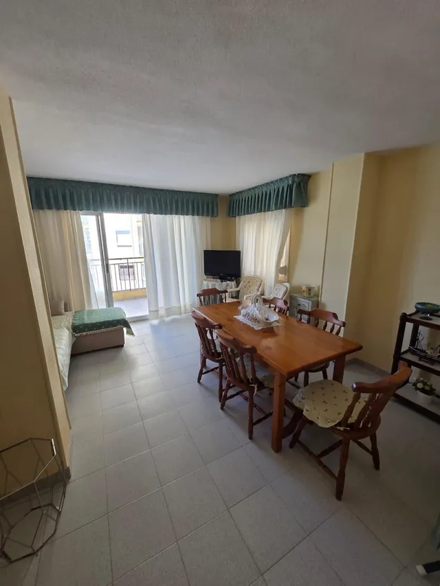 MAGNIFICA VIVIENDA EN PRIMERA LINEA DE PLAYA Y CON PISCINA COMUNITARIA, IDEAL PARA VIVIR TODO EL AÑO — 7