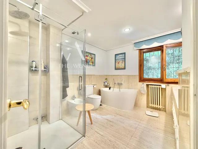 ESPECTACULAR CHALET EN MONTEPRINCIPE — 38