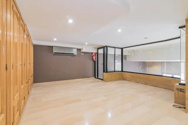 ¡oportunidad única! local comercial en avenida andalucia — 23