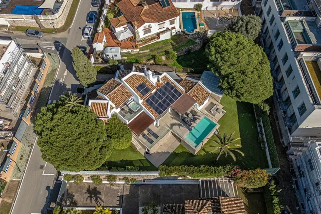Chalet 5 habitaciones 360m² en venta - Marbella — 50