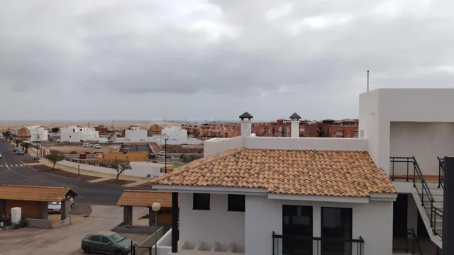 Apartamento en Última Planta con Terraza Privada y Espectacu - foto 4
