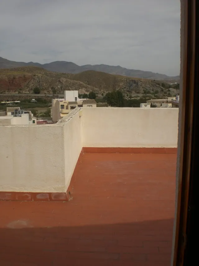 CASA CON GARAJE EN PURCHENA, ALMERÍA. — 21