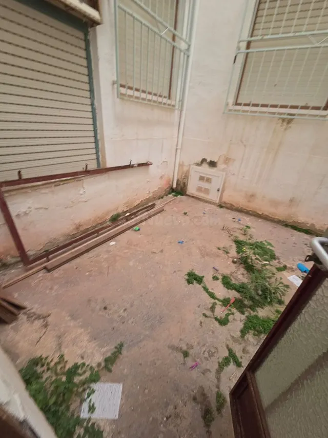 Local comercial 64m² en venta - Playa del cura — 4