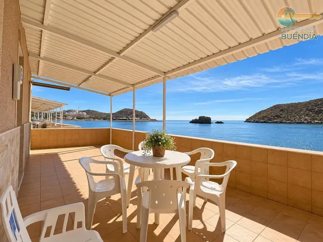 Vivienda de planta baja frente al mar — 36
