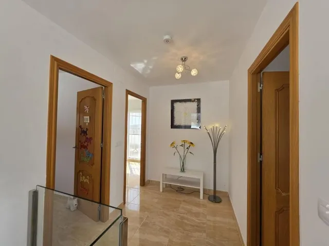 Casa 3 habitaciones 263m² en venta - Comunidad valenciana — 25