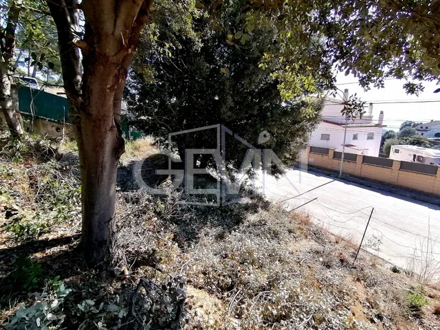 Terreno urbano en venta de 1090 metros en Urbanización Can Regasol de Bigues i Riells — 3