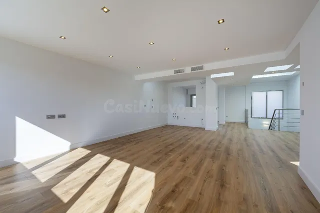 VENTA DE ÁTICO DUPLEX EN RAMBLA FEDERICO GARCIA LORCA - foto 2