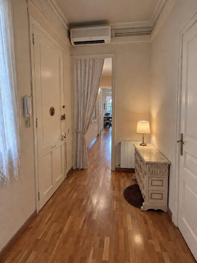 Elegante vivienda de 117 m2 en finca regia en Sant Antoni (Eixample) — 8