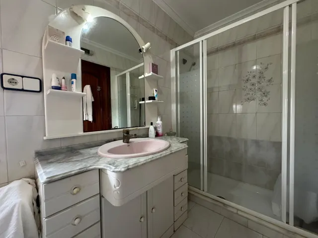 CHALET INDEPENDIENTE EN VENTA EN LAS PAULINAS-HOGAR PROVINCIAL ALICANTE — 46