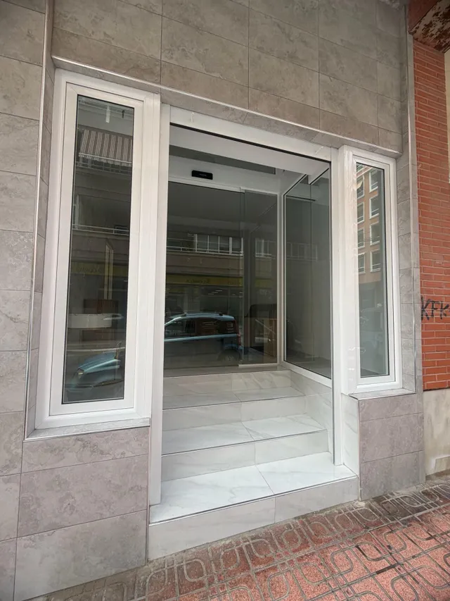 Local Comercial reformado de 88 m2 en Torrevieja — 27