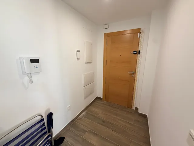 ¡Abre la puerta a tu nuevo hogar! Amplia terraza, garaje y totalmente amueblado — 42
