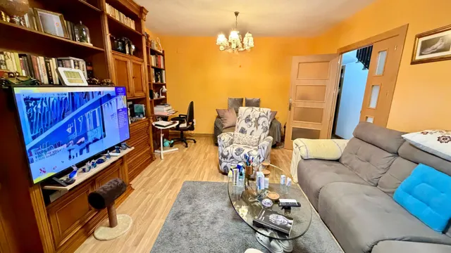 EXCLUSIVA CASA TIPO DÚPLEX TOTALMENTE REFORMADA EN CABEZO DE TORRES. — 7