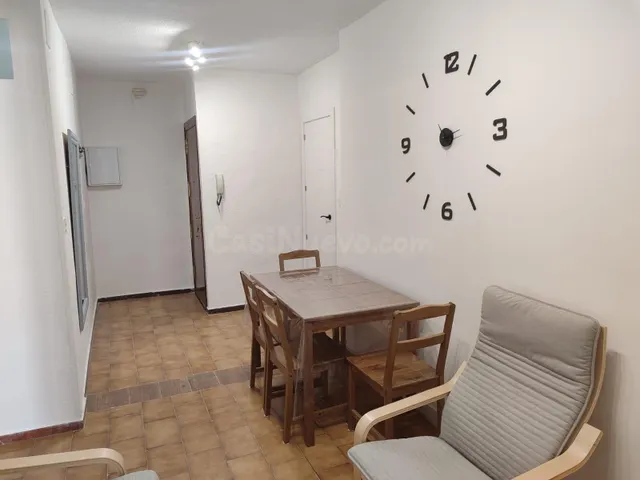 Amplio Piso de Alquiler en La Chana, Granada - €1000/mes - foto 4