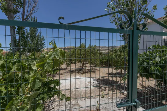 Terreno urbano en la aldea de los Bermejales, termino de Arenas del Rey — 26