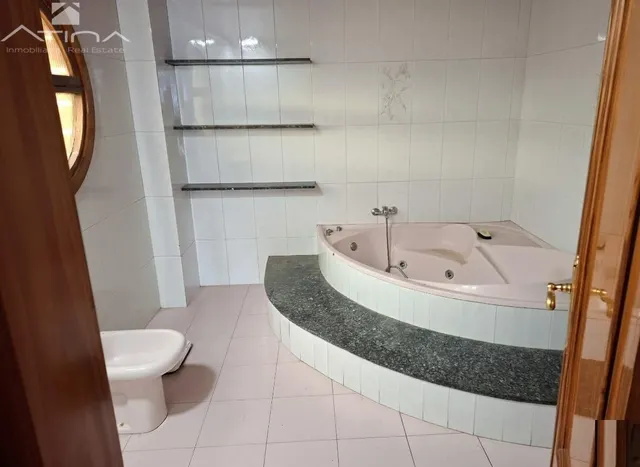 Elegante chalet estilo mediterraneo situado a tan solo 800 metros de la playa de Gandía — 25