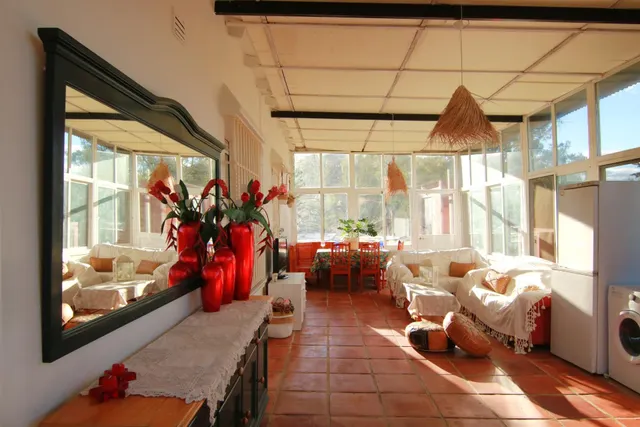 Casa de campo con piscina salada y vistas abiertas en Coín — 5