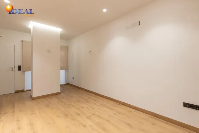 MODERNO ESTUDIO TIPO LOFT EN URBANIZACIÓN VILLA PINEDA - ZONA VILLAREJO — 7