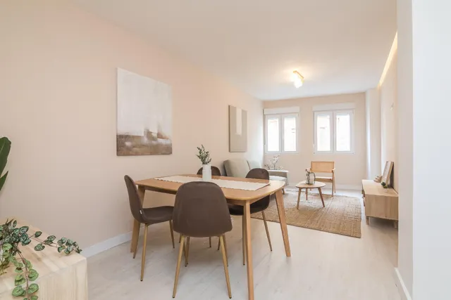 VIVIENDA RECIÉN REFORMADA EN VENTA CALLE CORREDORA · ELCHE — 19