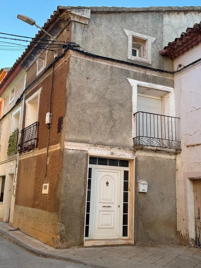 Casa con jardín en venta en Calamocha - foto 5