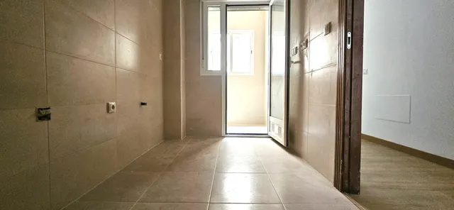 Amplio y Luminoso Piso en Las Marinas, Roquetas de Mar por solo €119.900 — 8