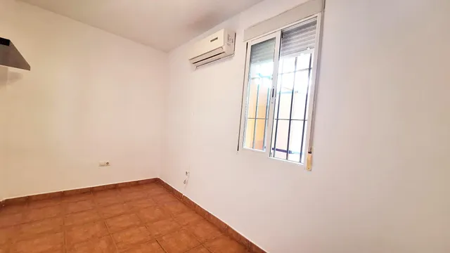 ¡¡ ÁTICO CON 30m2 DE TERRAZAS JUNTO A LA AVENIDA JESÚS RESCATADO!! — 16