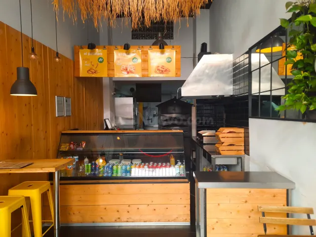 Local comercial 85m² en venta - CASCO ANTIGUO