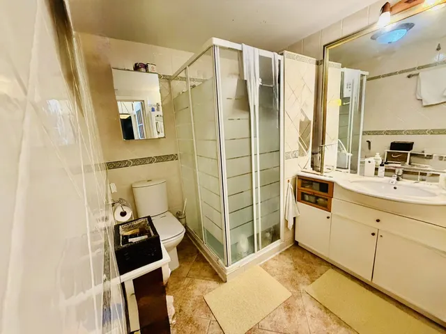 Chalet 6 habitaciones 420m² en venta - Centro — 24