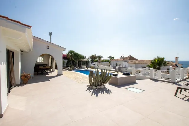 Villa 4 habitaciones 168m² en alquiler - Costa del Sol - foto 3