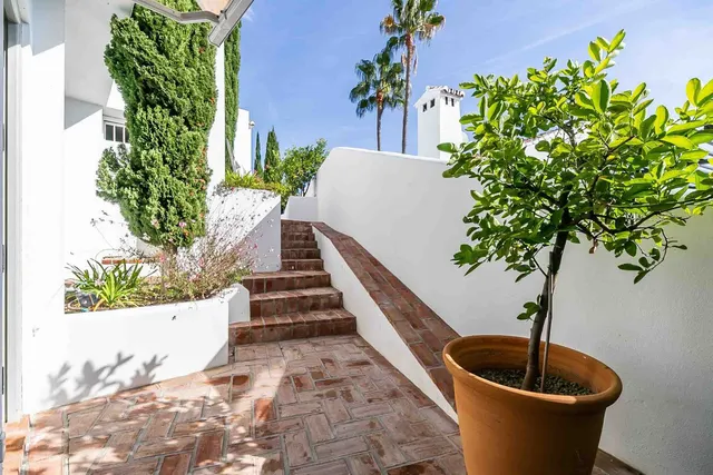Chalet 4 habitaciones 180m² en venta - Centro — 28